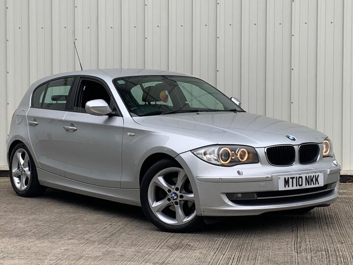 BMW 1 Series 2.0 118i SE Steptronic Euro 5 5dr