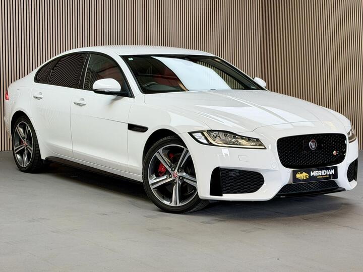 Jaguar XF 3.0 V6 S Auto Euro 6 (s/s) 4dr