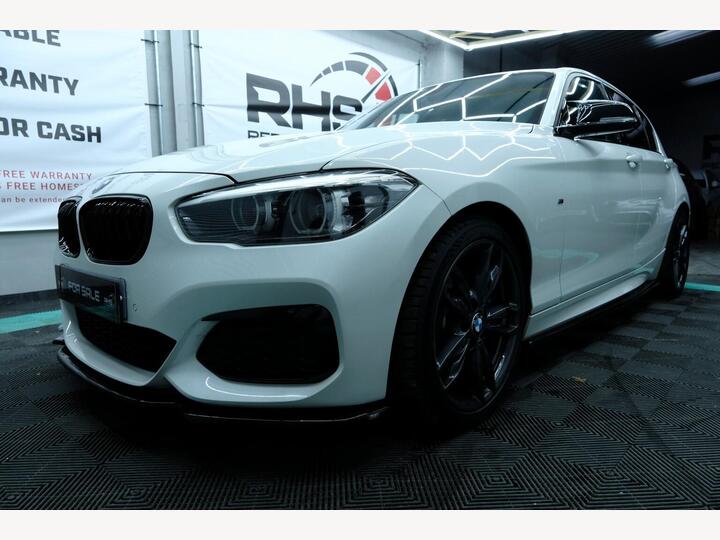 BMW 1 SERIES 3.0 M140i Shadow Edition Auto Euro 6 (s/s) 5dr BMW 1 SERIES 3.0 M140i Shadow Edition Auto Euro 6 (s/s) 5dr