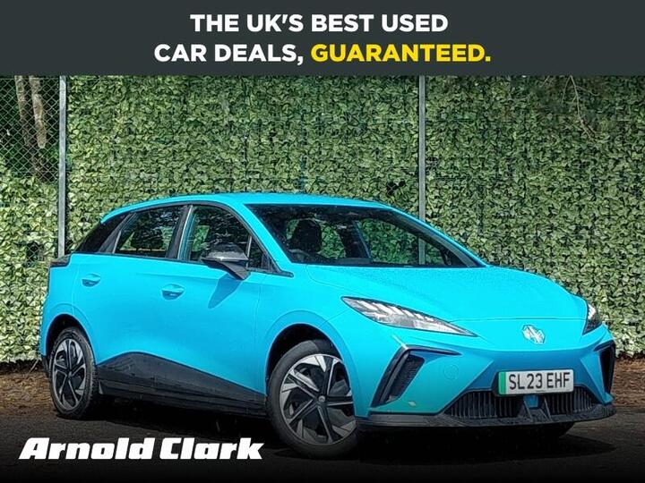MG MG4 64kWh SE Long Range Auto 5dr