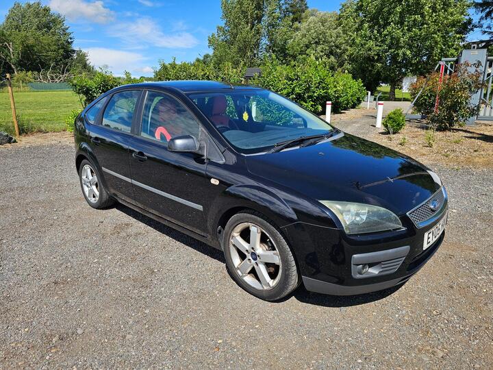 Ford Focus 1.6 Zetec Climate 5dr