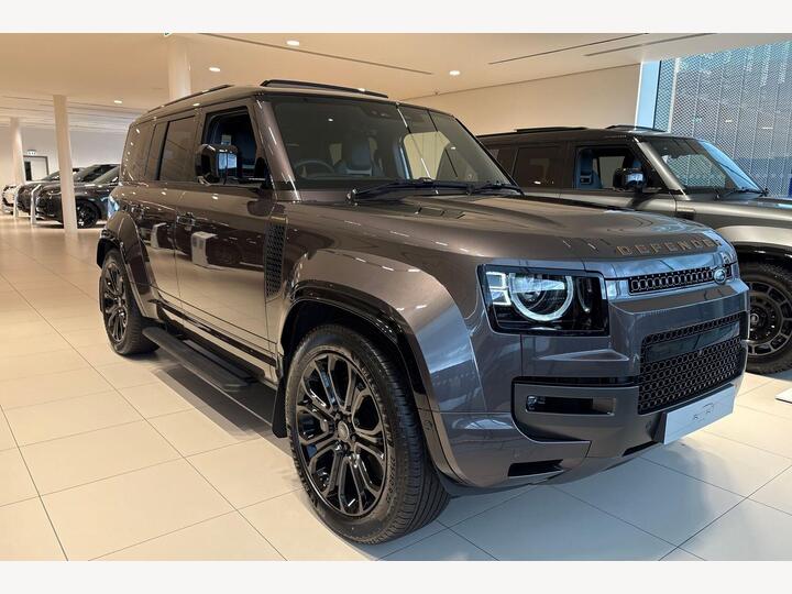 Land Rover Defender 110 4.4 P635 V8 MHEV OCTA Auto 4WD Euro 6 (s/s) 5dr