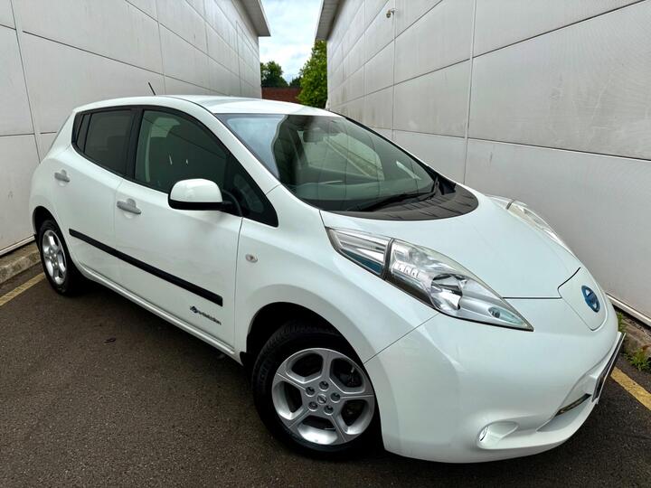Nissan Leaf 24kWh Acenta Auto 5dr