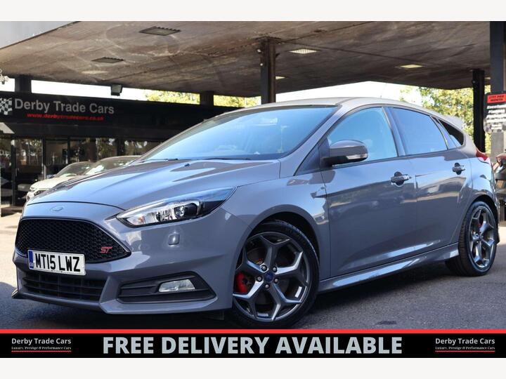 Ford FOCUS 2.0T EcoBoost ST-3 Euro 6 (s/s) 5dr