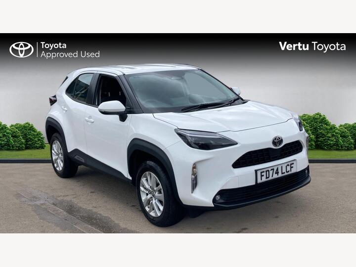 Toyota Yaris Cross 1.5 VVT-h Icon E-CVT Euro 6 (s/s) 5dr Toyota Yaris Cross 1.5 VVT-h Icon E-CVT Euro 6 (s/s) 5dr