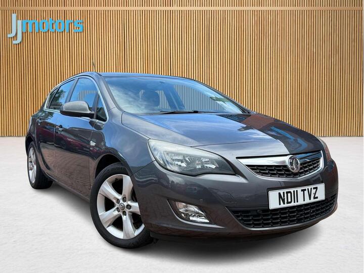 Vauxhall Astra 1.6 16v SRi Auto Euro 5 5dr