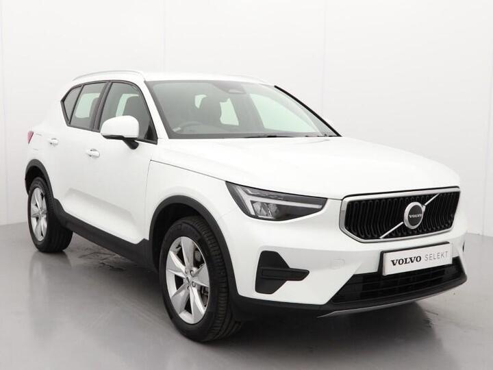 Volvo XC40 2.0 B3 MHEV Core DCT Auto Euro 6 (s/s) 5dr