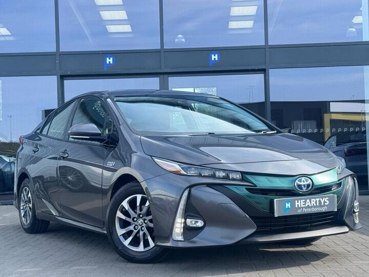 Toyota PRIUS 1.8 VVT 8.8kWh Business Edition Plus CVT Euro 6 (s/s) 5dr