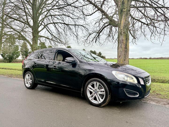 Volvo V60 3.0 T6 SE Lux Geartronic AWD Euro 5 5dr