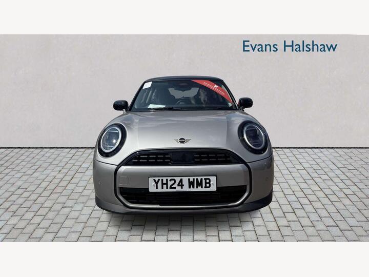MINI COOPER HATCHBACK 1.5C Classic Steptronic Euro 6 (s/s) 3dr