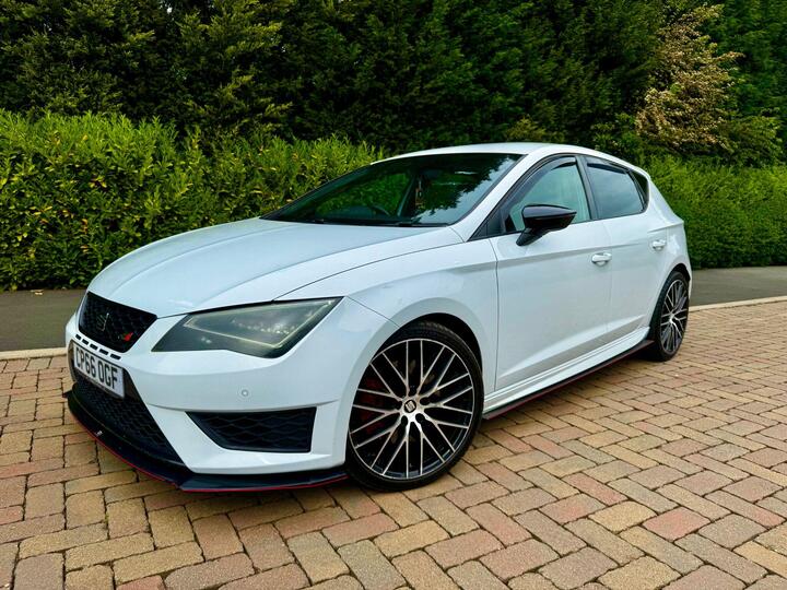 SEAT Leon 2.0 TSI Cupra 290 Black Euro 6 (s/s) 5dr