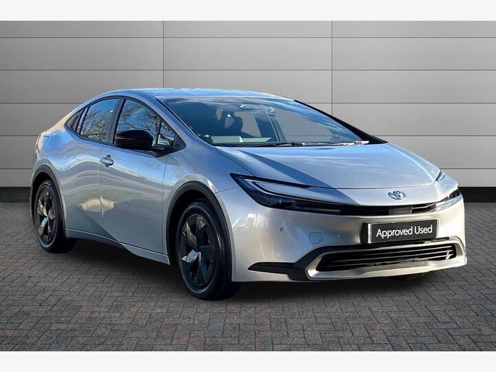 Toyota Prius 2.0 13.6kWh Design CVT Euro 6 (s/s) 5dr