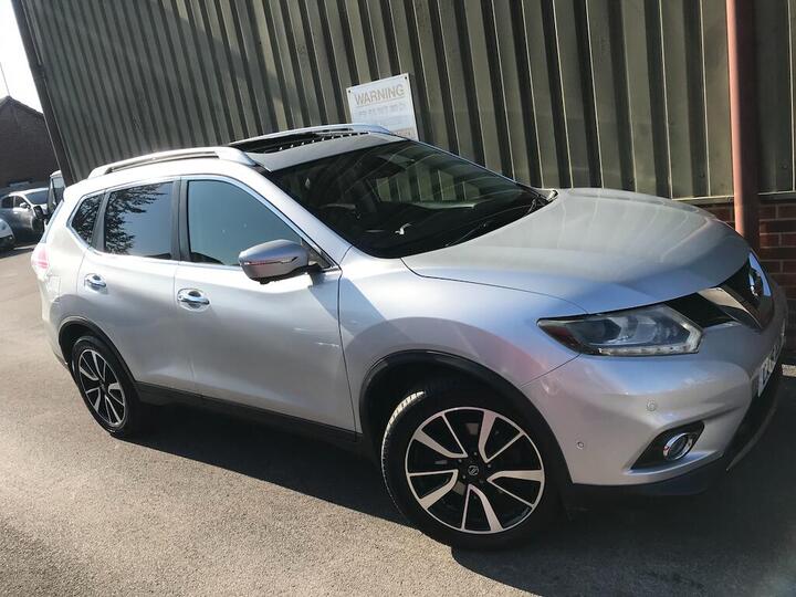 Nissan X-Trail 1.6 DCi Tekna Euro 6 (s/s) 5dr Nissan X-Trail 1.6 DCi Tekna Euro 6 (s/s) 5dr