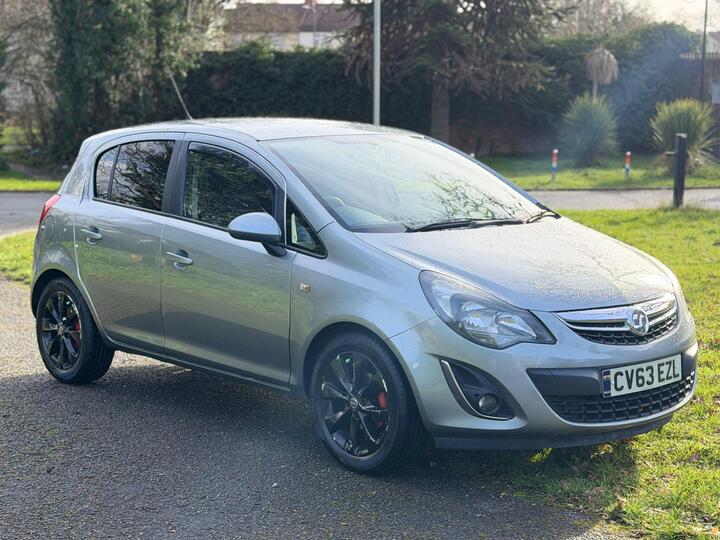 Vauxhall Corsa 1.4 16V Excite Euro 5 5dr (A/C)