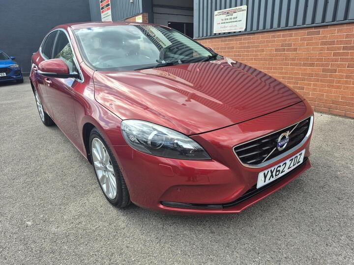 Volvo V40 2.0 D3 SE Lux Euro 5 (s/s) 5dr