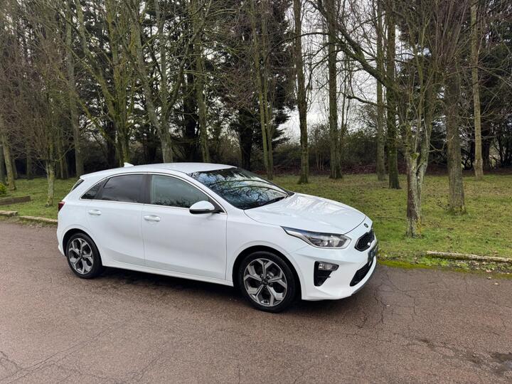 Kia Ceed 1.5 T-GDi 3 Euro 6 (s/s) 5dr