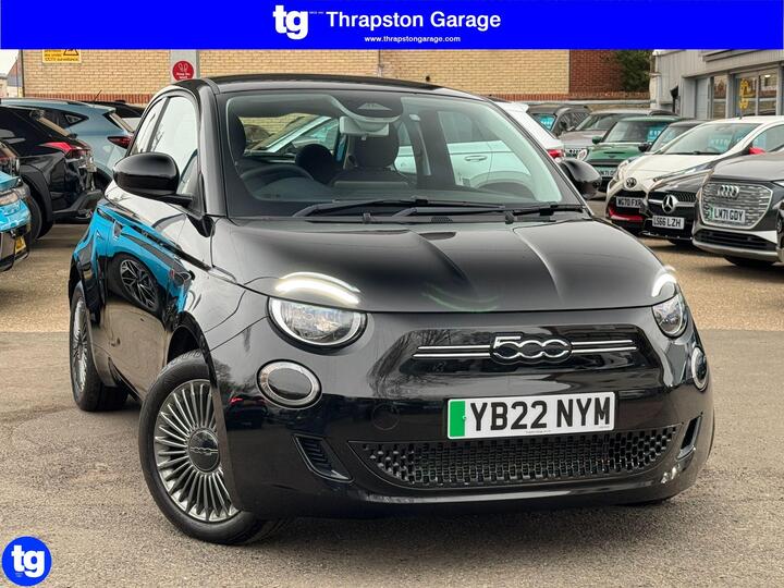Fiat 500e 42kWh Icon Auto 3dr
