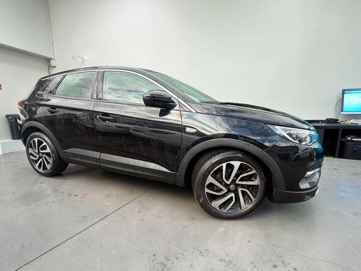 Vauxhall GRANDLAND X 1.5 Turbo D BlueInjection Elite Nav Euro 6 (s/s) 5dr