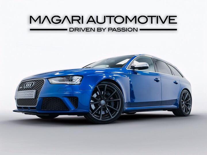 Audi RS4 Avant 4.2 FSI V8 S Tronic Quattro Euro 5 5dr Audi RS4 Avant 4.2 FSI V8 S Tronic Quattro Euro 5 5dr