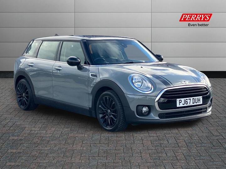 MINI Clubman 1.5 Cooper (Black Pack) Euro 6 (s/s) 6dr MINI Clubman 1.5 Cooper (Black Pack) Euro 6 (s/s) 6dr