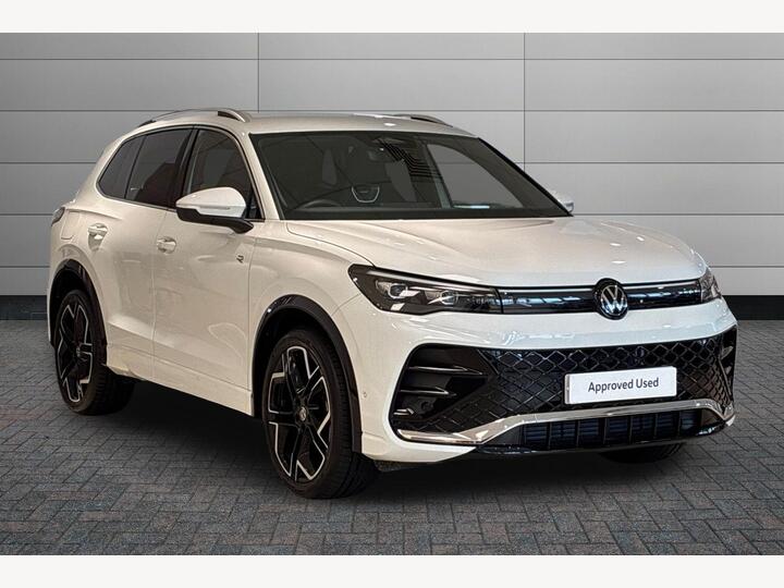 Volkswagen Tiguan 2.0 TDI R-Line DSG Euro 6 (s/s) 5dr