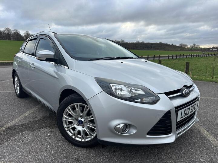 Ford Focus 1.6T EcoBoost Titanium Euro 5 (s/s) 5dr