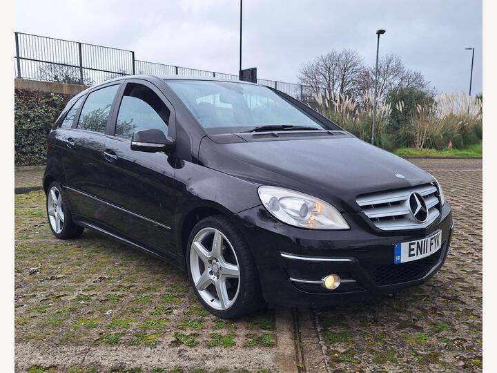 Mercedes-Benz B Class 1.7 B180 Sport CVT 5dr