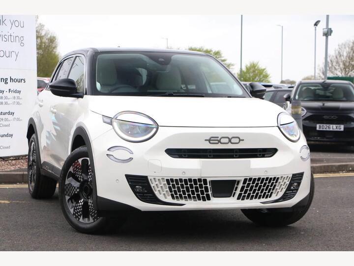 Fiat 600 1.2 MHEV La Prima E-DCT Euro 6 (s/s) 5dr
