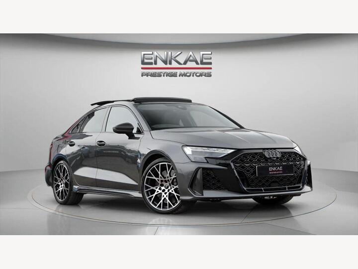 Audi RS3 2.5 TFSI Carbon Vorsprung S Tronic Quattro Euro 6 (s/s) 4dr