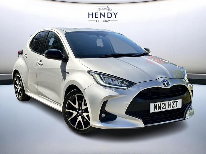 Toyota YARIS 1.5 VVT-h Dynamic E-CVT Euro 6 (s/s) 5dr