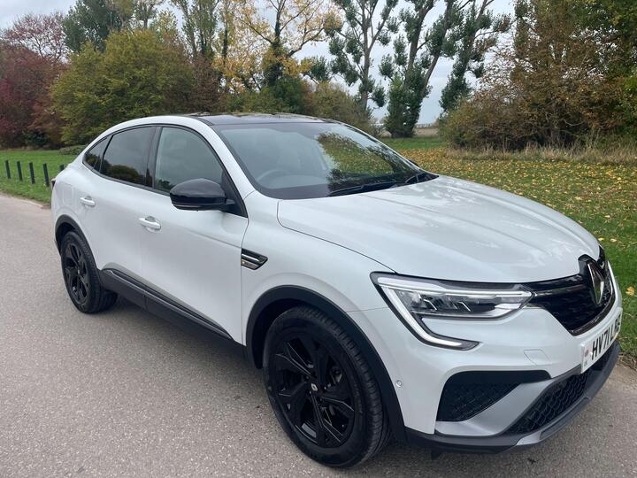 Renault Arkana 1.6 E-TECH R.s. Line Auto 2WD Euro 6 (s/s) 5dr Renault Arkana 1.6 E-TECH R.s. Line Auto 2WD Euro 6 (s/s) 5dr