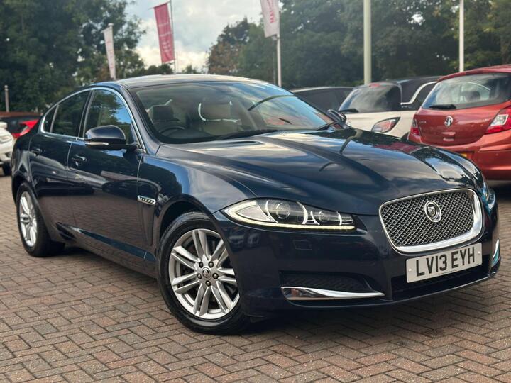 Jaguar XF 2.2d Luxury Auto Euro 5 (s/s) 4dr