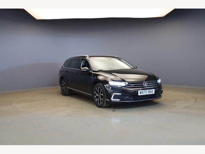 Volkswagen PASSAT 1.4 TSI 13kWh GTE DSG Euro 6 (s/s) 5dr
