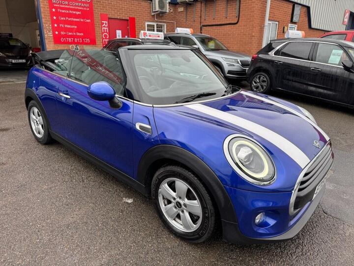 MINI CONVERTIBLE 1.5 Cooper Classic Euro 6 (s/s) 2dr