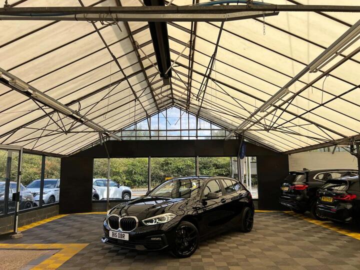 BMW 1 Series 1.5 118i SE Euro 6 (s/s) 5dr