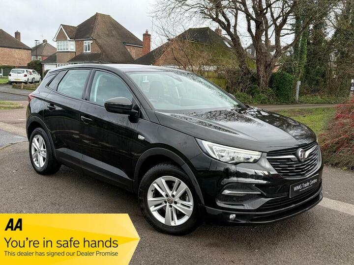 Vauxhall Grandland X 1.2 Turbo SE Euro 6 (s/s) 5dr Vauxhall Grandland X 1.2 Turbo SE Euro 6 (s/s) 5dr