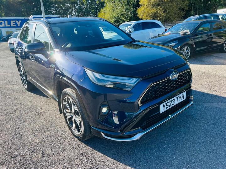 Toyota RAV4 2.5 VVT 18.1kWh Dynamic CVT 4WD Euro 6 (s/s) 5dr
