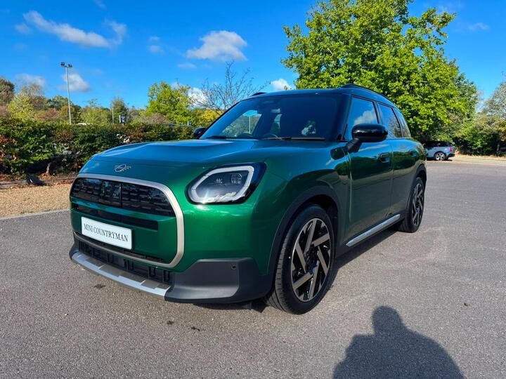 MINI Electric Countryman E 66.5kWh Exclusive Auto 5dr