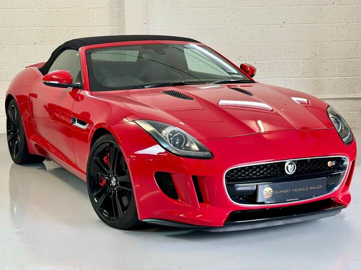 Jaguar F-Type 3.0 V6 S Auto Euro 5 (s/s) 2dr Jaguar F-Type 3.0 V6 S Auto Euro 5 (s/s) 2dr