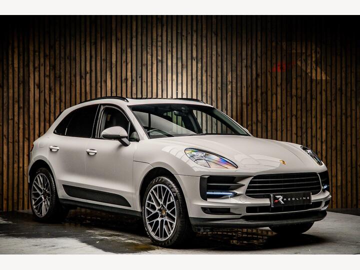 Porsche Macan 2.0T PDK 4WD Euro 6 (s/s) 5dr Porsche Macan 2.0T PDK 4WD Euro 6 (s/s) 5dr