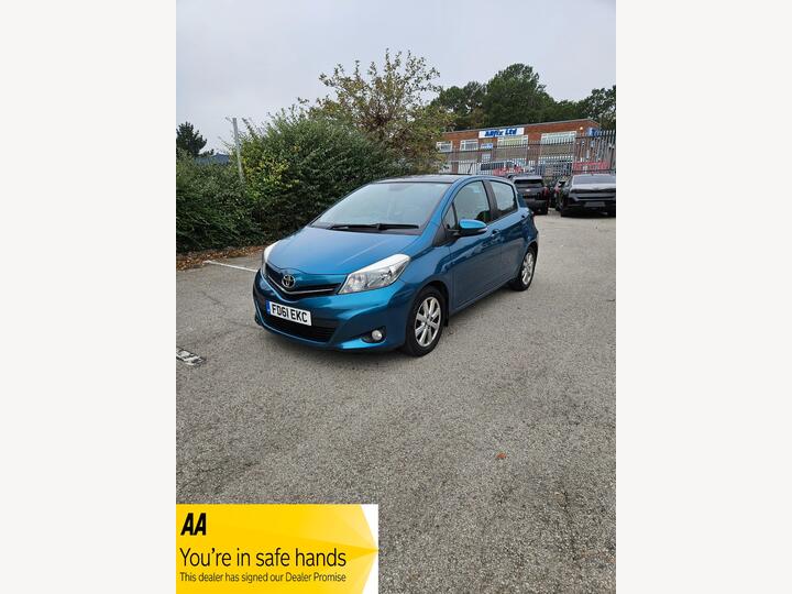 Toyota Yaris 1.33 Dual VVT-i T Spirit Euro 5 5dr