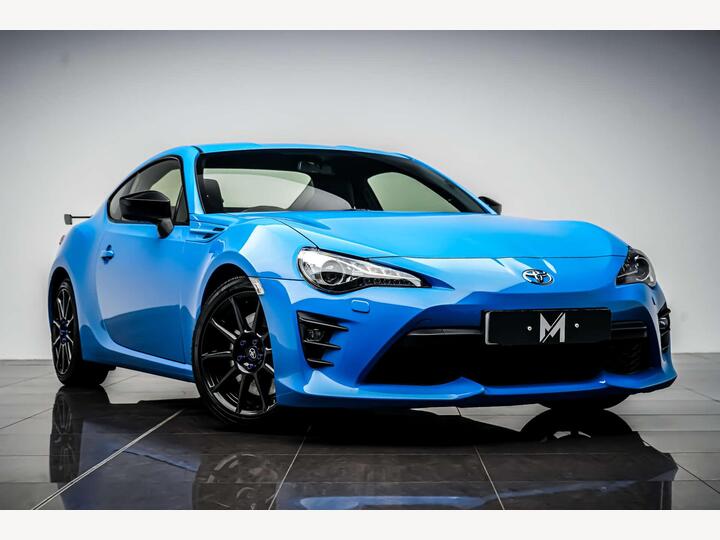 Toyota GT86 2.0 Boxer D-4S Club Series Blue Edition Euro 6 2dr