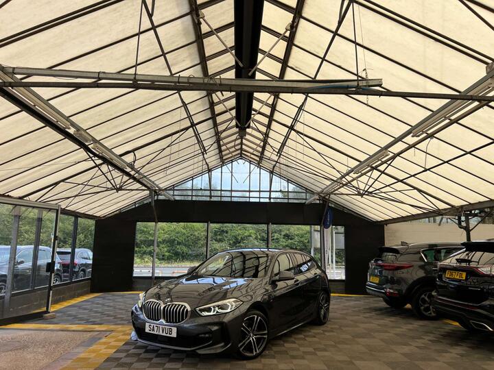 BMW 1 SERIES 1.5 118i M Sport (LCP) Euro 6 (s/s) 5dr