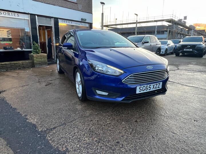 Ford Focus 1.0T EcoBoost Zetec Euro 6 (s/s) 5dr
