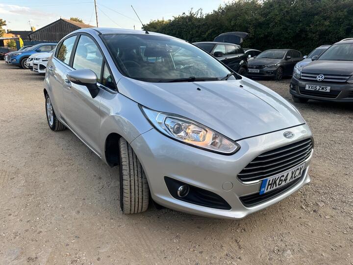 Ford Fiesta 1.6 Zetec Powershift Euro 5 5dr