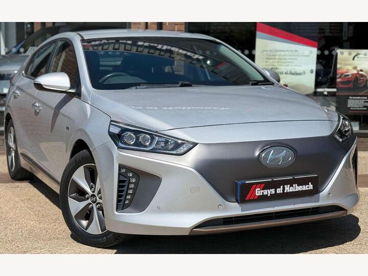 Hyundai IONIQ 28kWh Premium SE Auto 5dr