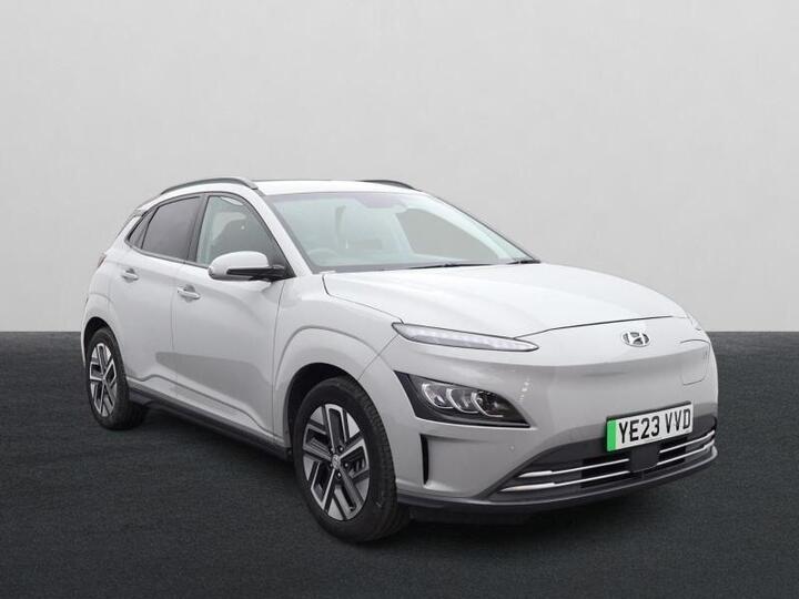 Hyundai KONA 39kWh Premium Auto 5dr (10.5kW Charger)