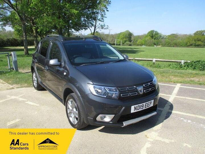 Dacia Sandero Stepway 0.9 TCe Comfort Euro 6 (s/s) 5dr