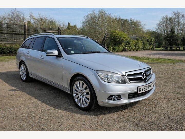 Mercedes-Benz C Class 3.0 C350 CDI V6 BlueEfficiency Elegance Auto Euro 5 5dr