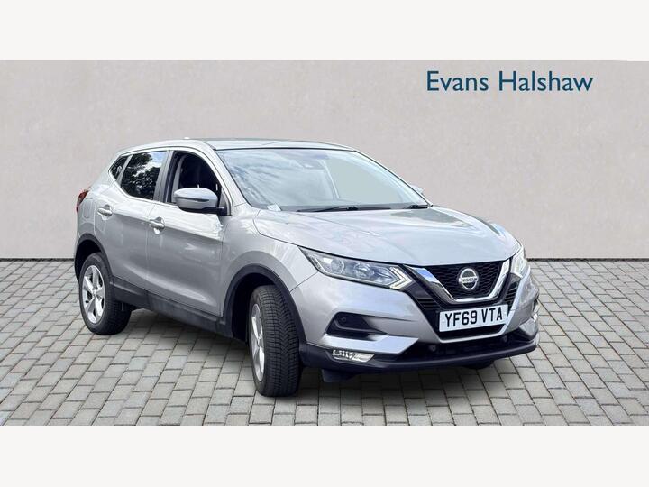 Nissan Qashqai 1.3 DIG-T Acenta Premium Euro 6 (s/s) 5dr